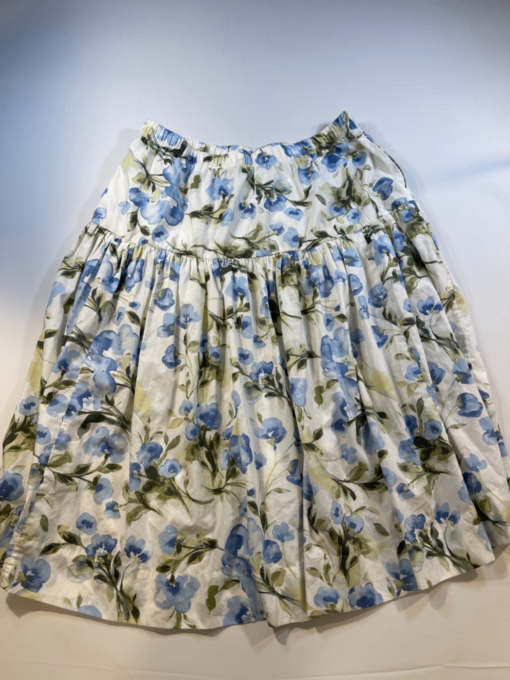 Abercrombie & Floral Two-Piece Crop Top (XL) & Skirt (XLP) Set - Picture 7 of 12